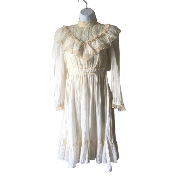 Gunne Sax | Dresses | Gunne Sax Vintage 7s Ivory Lace Short Dress ...